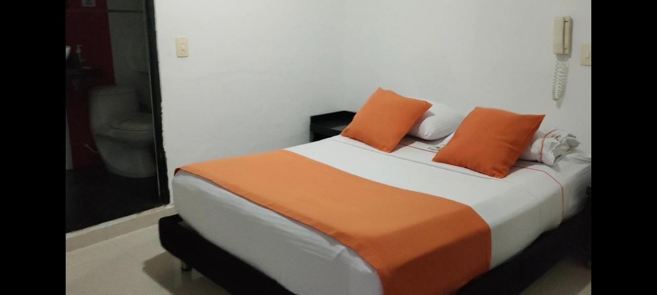 Confort Plaza Hotel Villavicencio Exterior photo